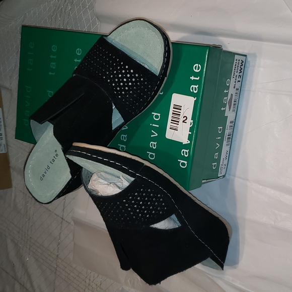 David Tate New Wedge Mule Sandals Slip-On Clog NWT Perf Suede BLACK Women's 12 - Picture 8 of 13